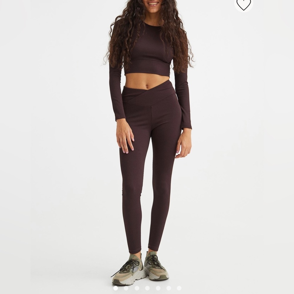 H&M chocolate brown V waist ribbed leggings